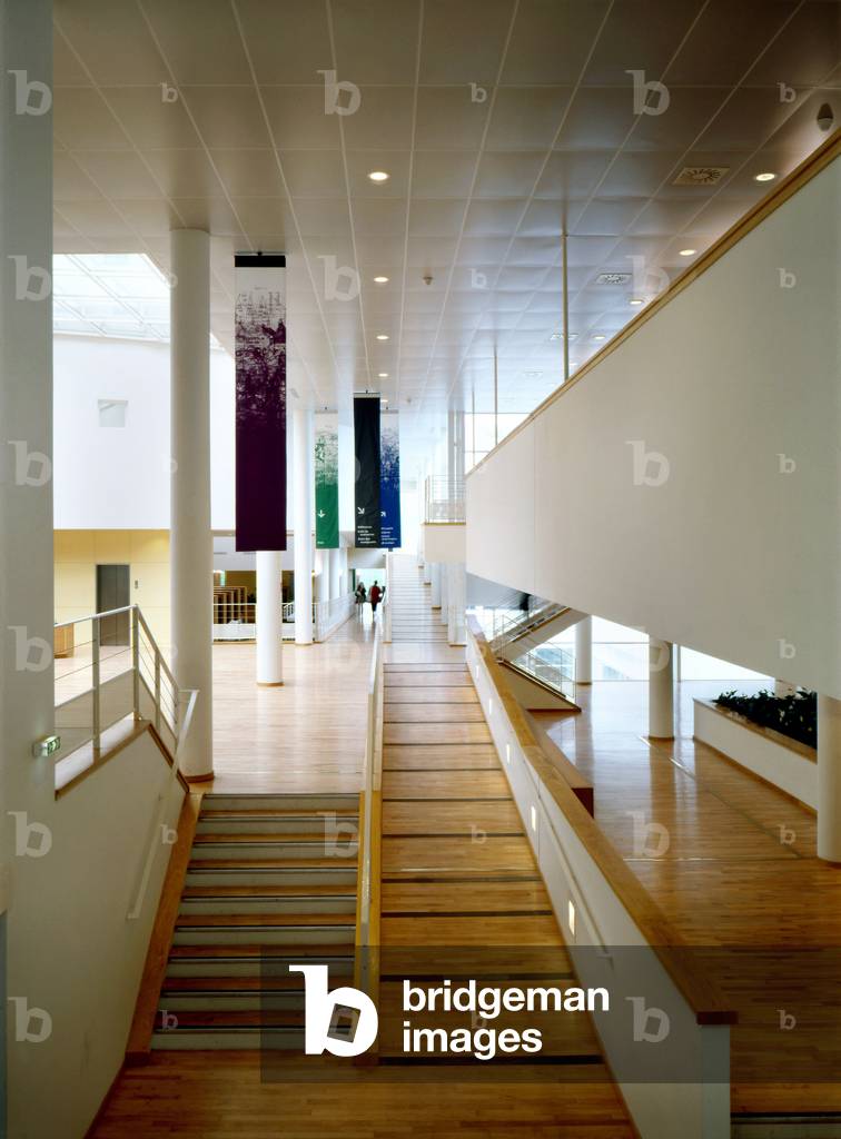 University library in Saint-Denis (Seine Saint Denis, region of France). Architect Pierre Riboulet, 1998.