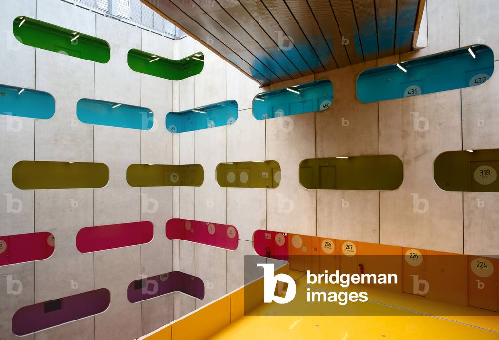 L'Atrium de Jussieu, Pole scientifique, Paris 5th arrondissement. Architects Peripheriques, Anne Francoise Jumeau and Emmanuelle Marin and David Trottin, 2002- 2006.