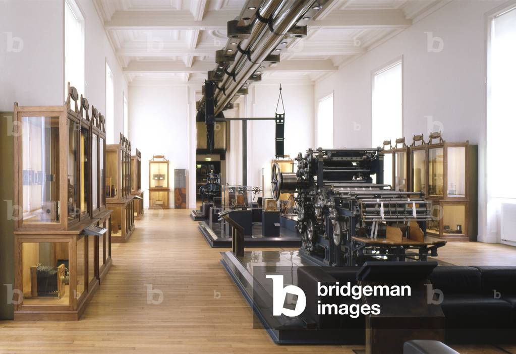 Renovation of the Musee des Arts et Metiers, 292 rue Saint Martin in Paris 75003. Architect Andrea Bruno, 2000. Photography 2000.