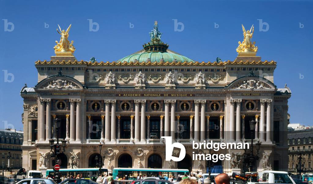 L'Opera Garnier, Place de l'Opera, Paris 9th. Architect Charles Garnier, construction 1862-1875. The Opera or the National Academy of Music and Dance represents the best architectural expression of the Napoleon III style, eclectic, baroque, overload. Photography 2002.
