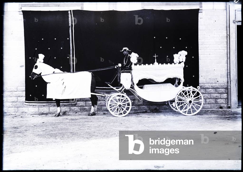 Hearse, France, 1920s-30s (b/w photo)