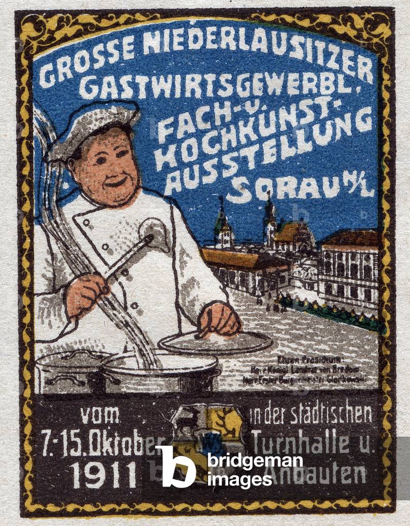 A cook lift the lid of his pot from where he escapes a fumet that makes him happy, in front of the city of Sorau, with the coat of arms of the city - A vignette illustree, claimed for the esposition of cuisine and hostels, in Sorau (present-day, Zary) (Poland), 1911
