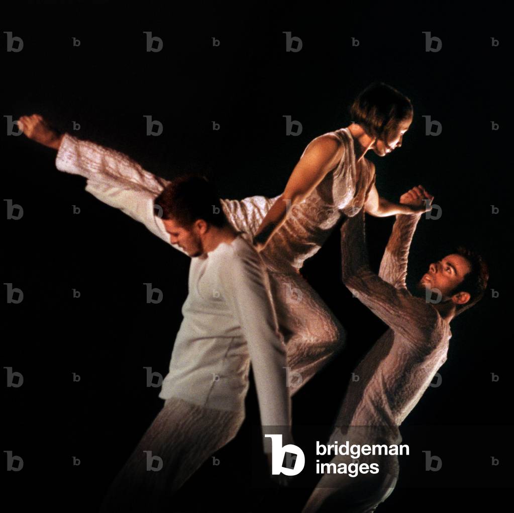 Phoenix Dance Theatre in Sharon Watsons Melt