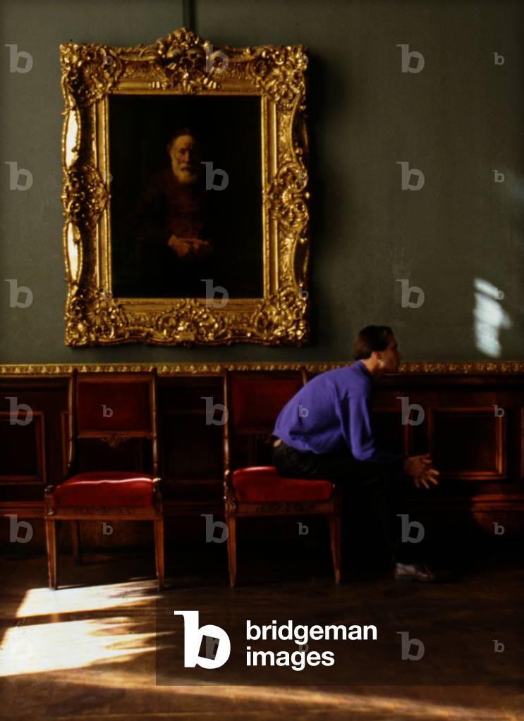 the Hermitage 7 St Petersburg Rembrandt and Gallery Visitor (photo)