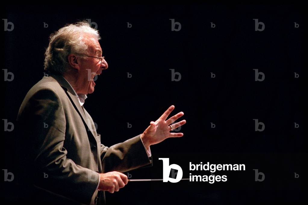 Sir Colin Davis conducting