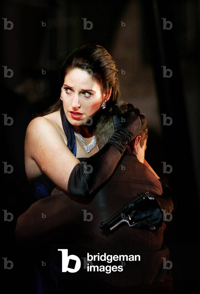Amanda Echalaz as Amelia in Un Ballo in Maschera