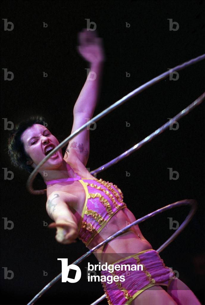 Kareena Oates with hula