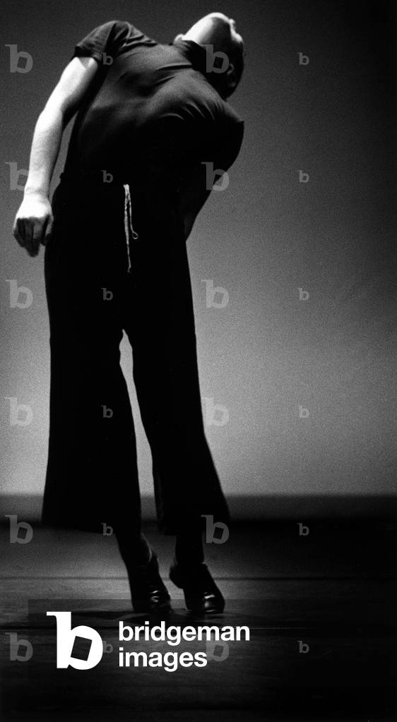 Saburo Teshigawara dancing Japanese