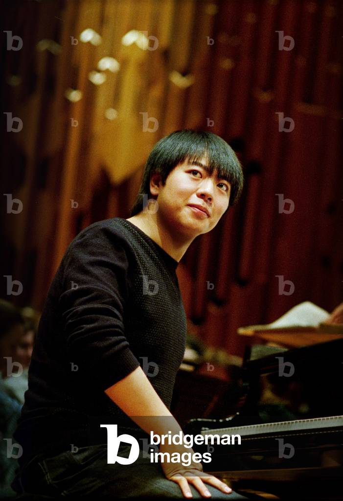 Lang Lang rehearsing Tan Dun 's Piano Concerto