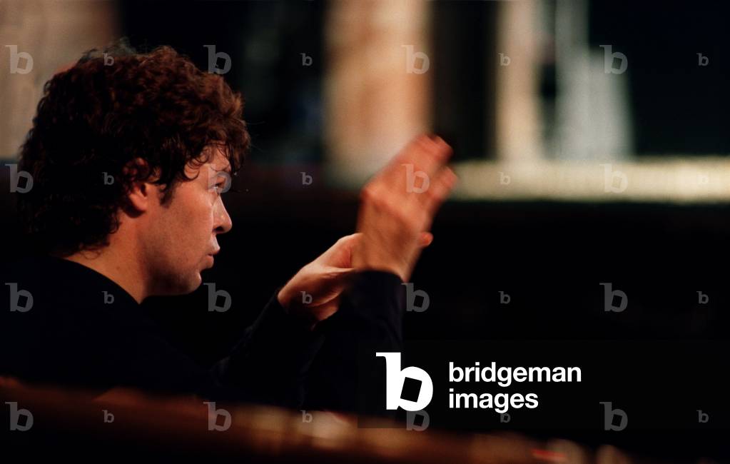 Pablo Heras-Casado conducting Donizetti's 'The Elixir of Love', directed by Jonathan Miller, English National Opera, Coliseum, London, UK, 12 February - 23 March 2010.