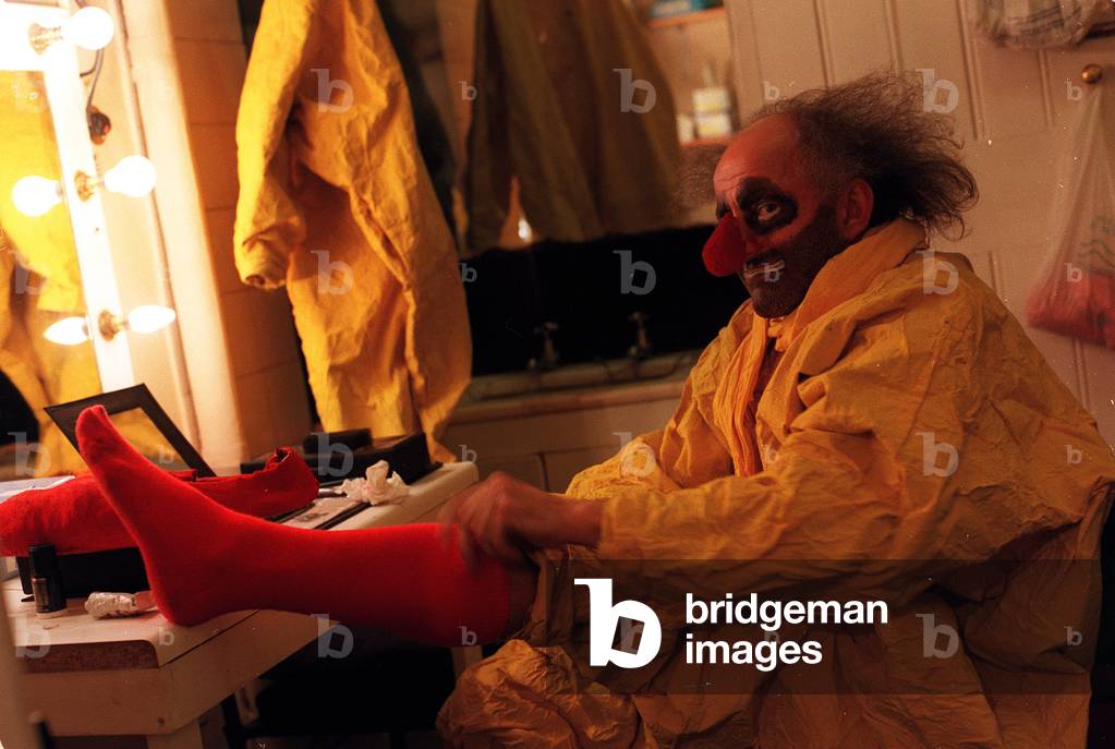Slava the Clown backstage