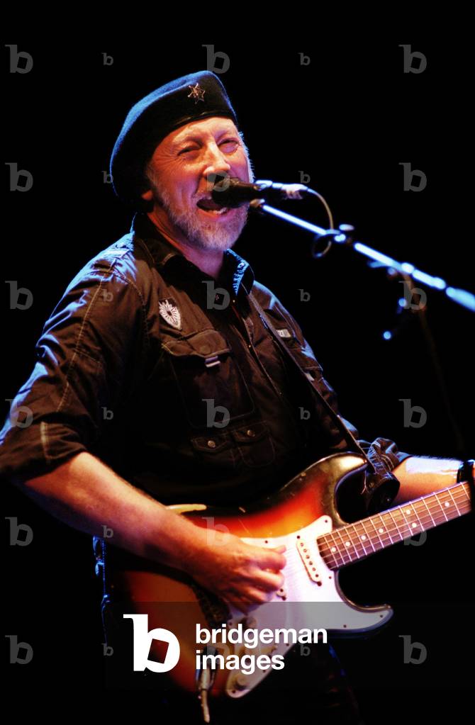 RICHARD THOMPSON        MELTDOWN      LAURIE LEWIS