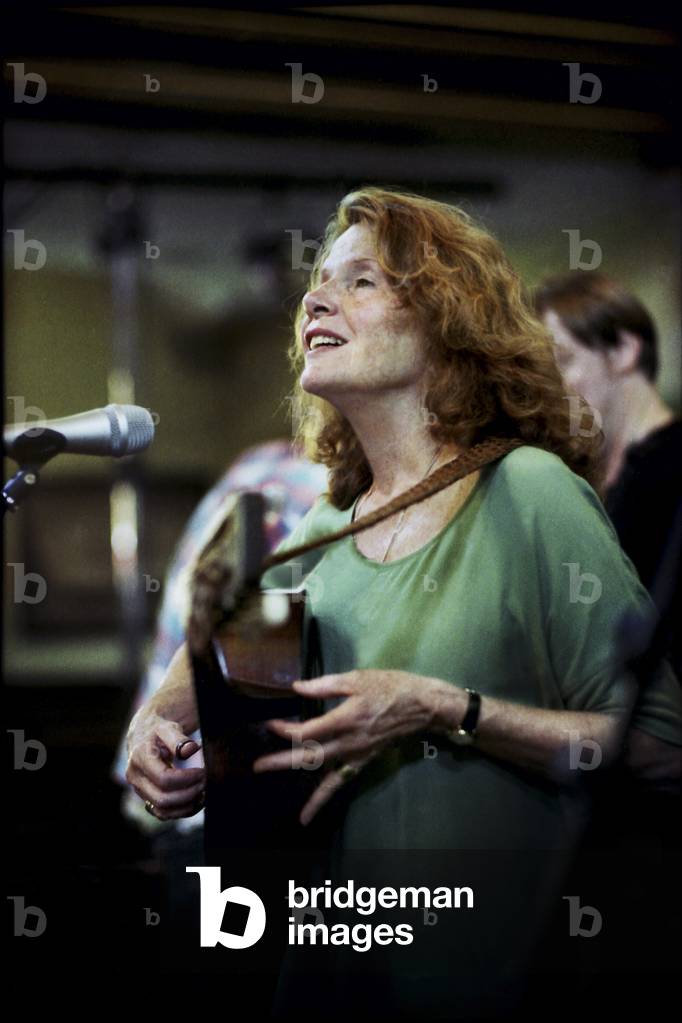 Bonnie Dobson