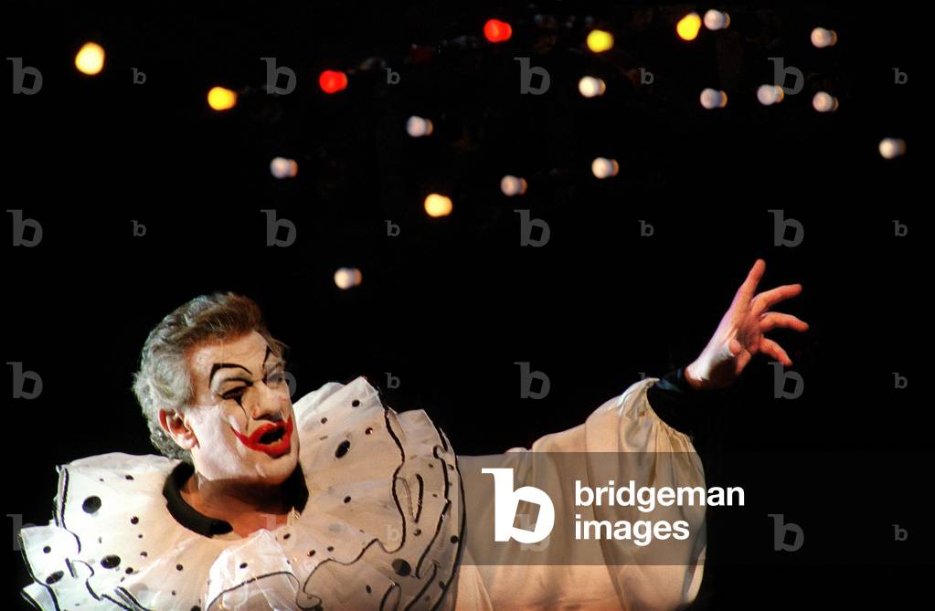 Placido Domingo in title role of Leoncavallo 's opera