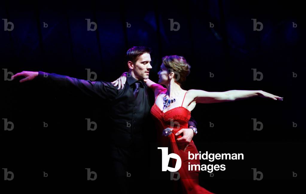 Adam Cooper and Emma Samms in Shall We Dance