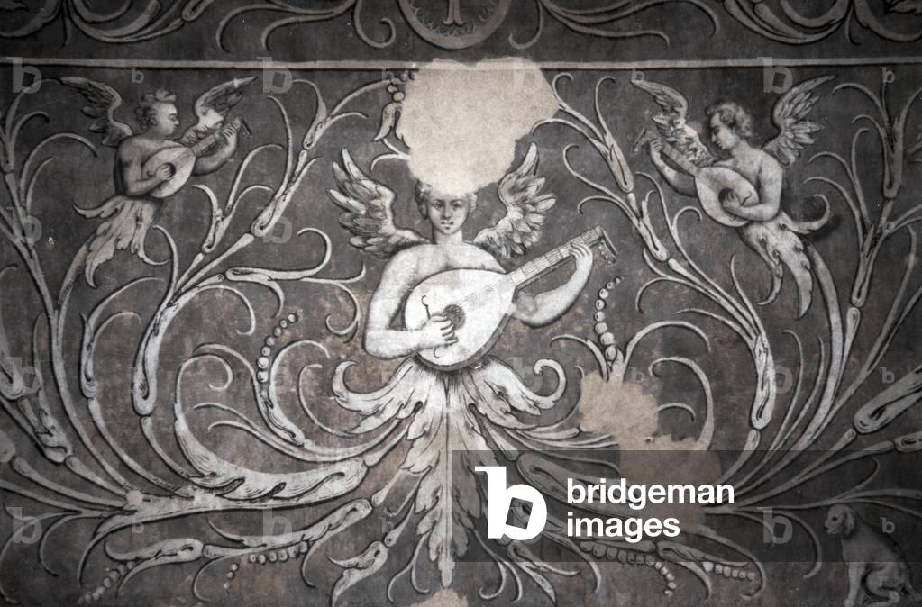 16th century fresco in Antwerp Cathedral showing angels playing lutes