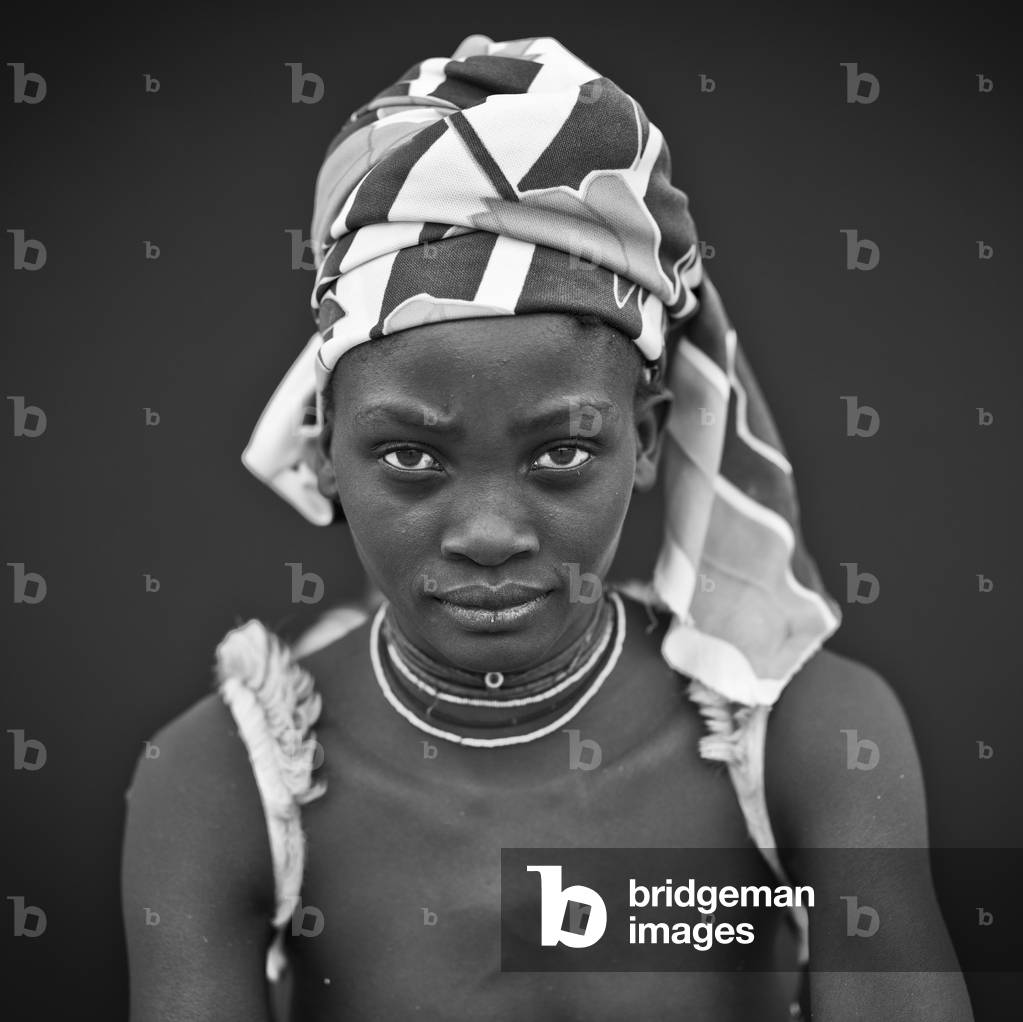 Mucubal Woman with a Headscarf, Virie Area, Angola, Africa (photo)