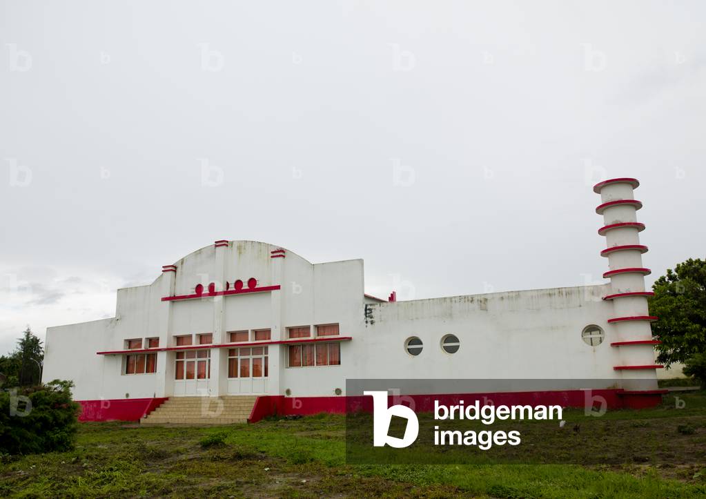 Gymnasium of Victoria Atletico Clube Do Bie, Kuito, Angola, Africa (photo)