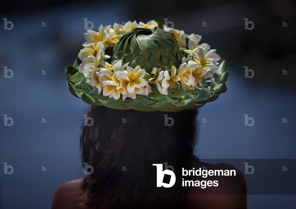 Woman from Easter Island With Traditional Headdress, Chile (photo)