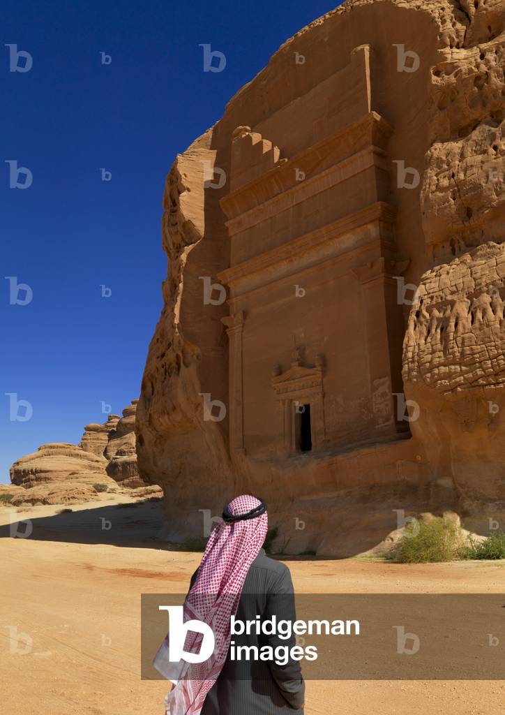 Madain Saleh Archaeologic Site, Saudi Arabia (photo)