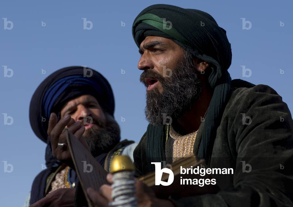 Historical reconstitution on naghsh-i jahan square, Isfahan province, Isfahan, Iran (photo)