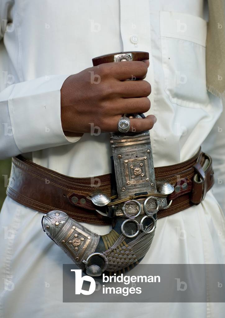 Al Faifa Man with Jambia, Saudi Arabia (photo)