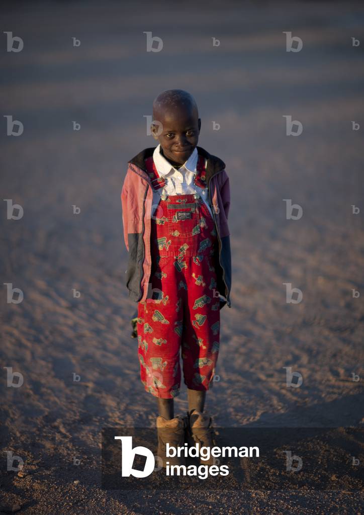 Mucawana Boy called Aleguishi, Village of Oncocua, Angola, Africa (photo)