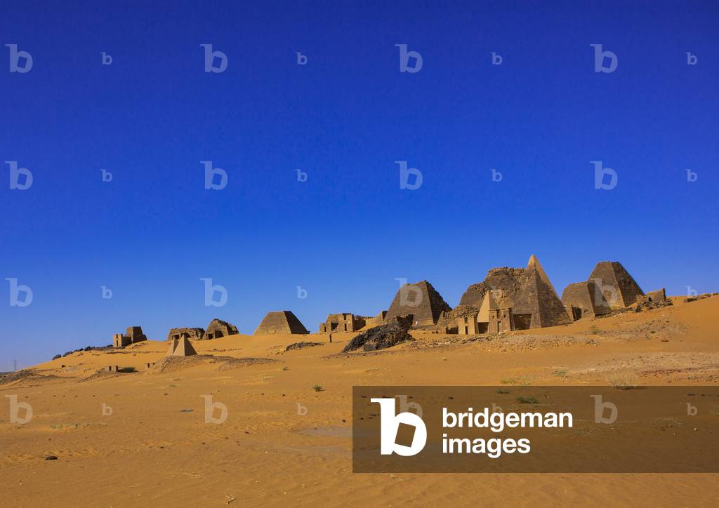 Pyramids And Tombs in Royal Cemetery, Meroe, Kush, Sudan (photo)