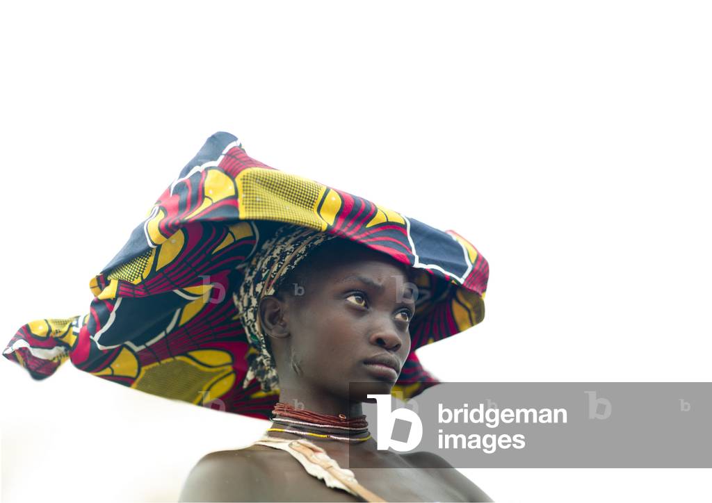 Mucubal Woman with Ompota Headdress, Virie Area, Angola, Africa (photo)