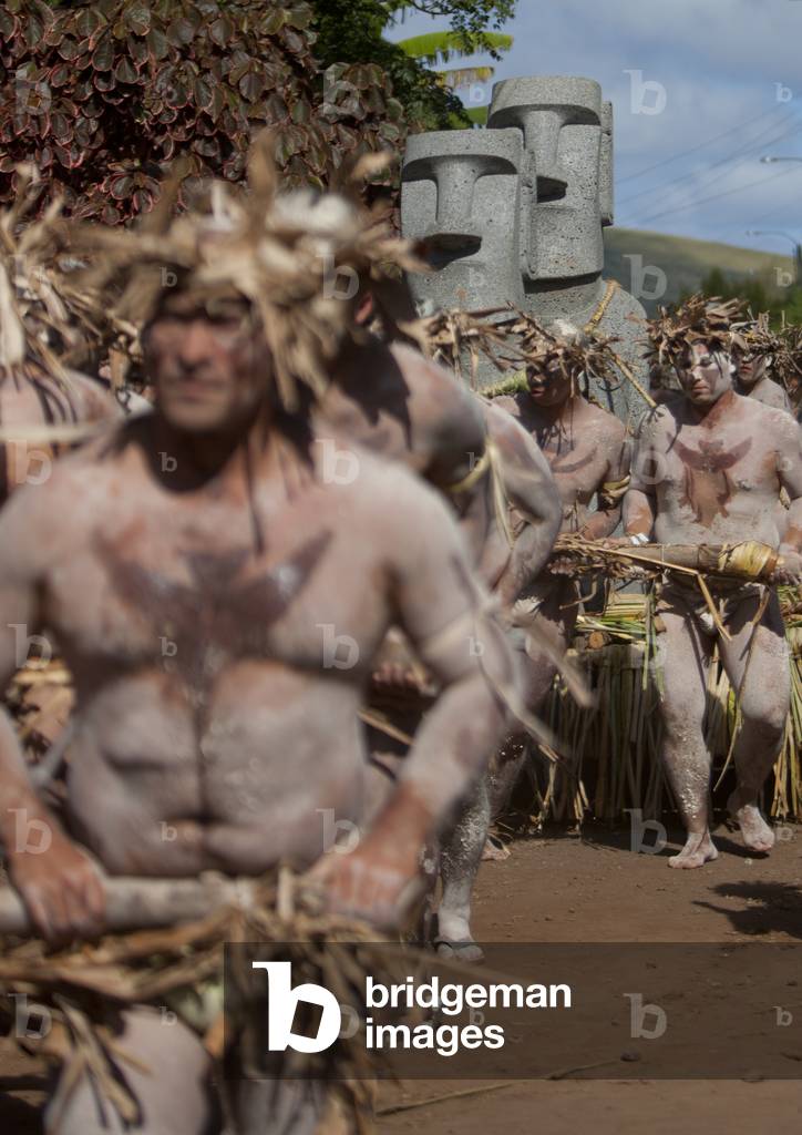 Carnival Parade, Tapati Festival, Easter Island, Chile (photo)