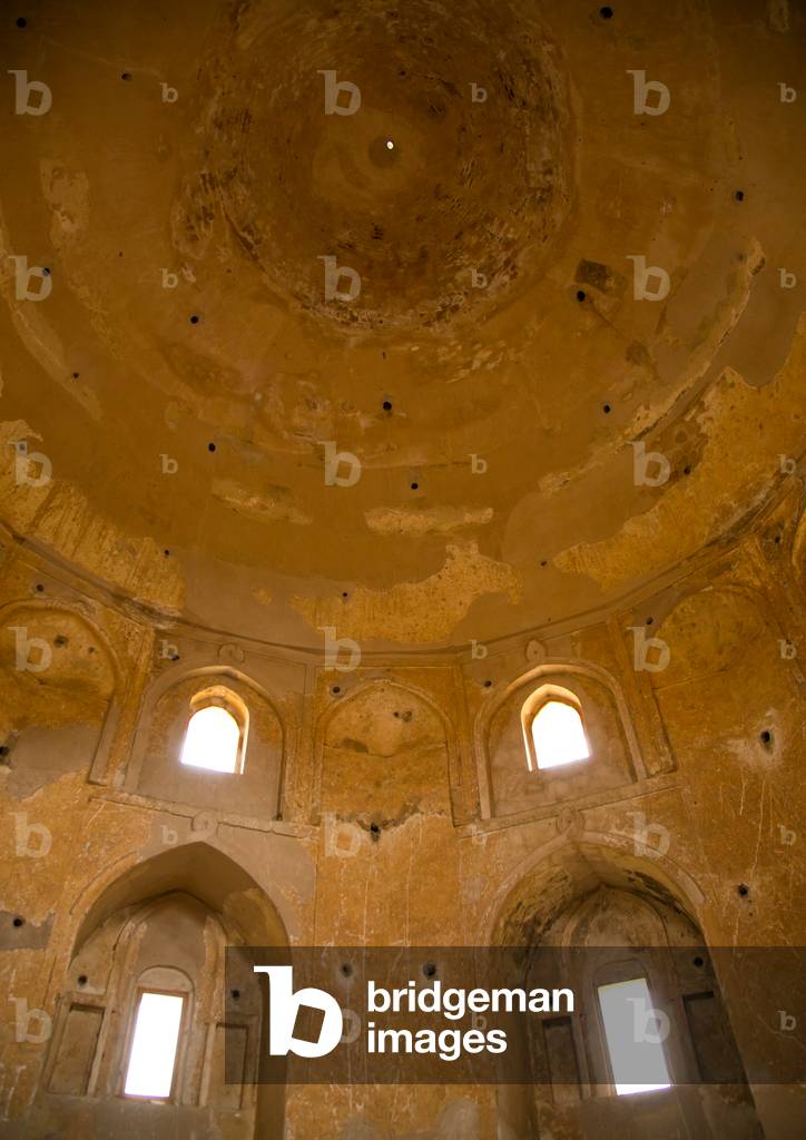 Gombab-E Jabaliye Zoroastrian Fire Temple, Central County, Kerman, Iran, 2016 (photo)