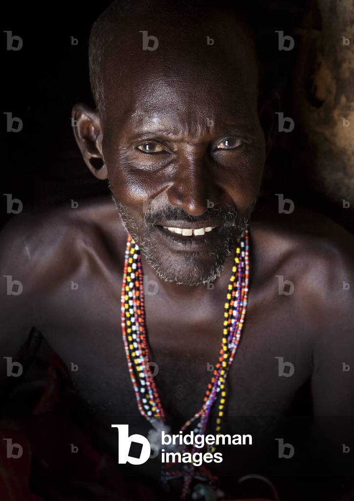 Portrait of a mature samburu tribesman, Samburu county, Samburu national reserve, Kenya, Africa (photo)