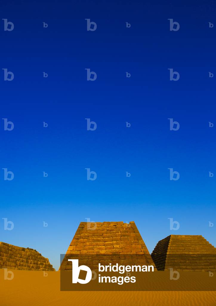 Pyramids in Royal Cemetery, Meroe, Kush, Sudan (photo)