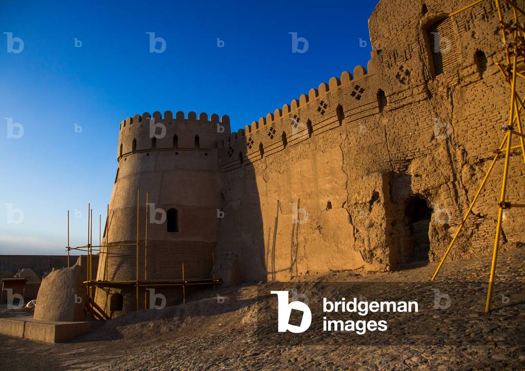 Restoration Of The Old Citadel Of Arg-é Bam, Kerman Province, Bam, Iran, 2016 (photo)