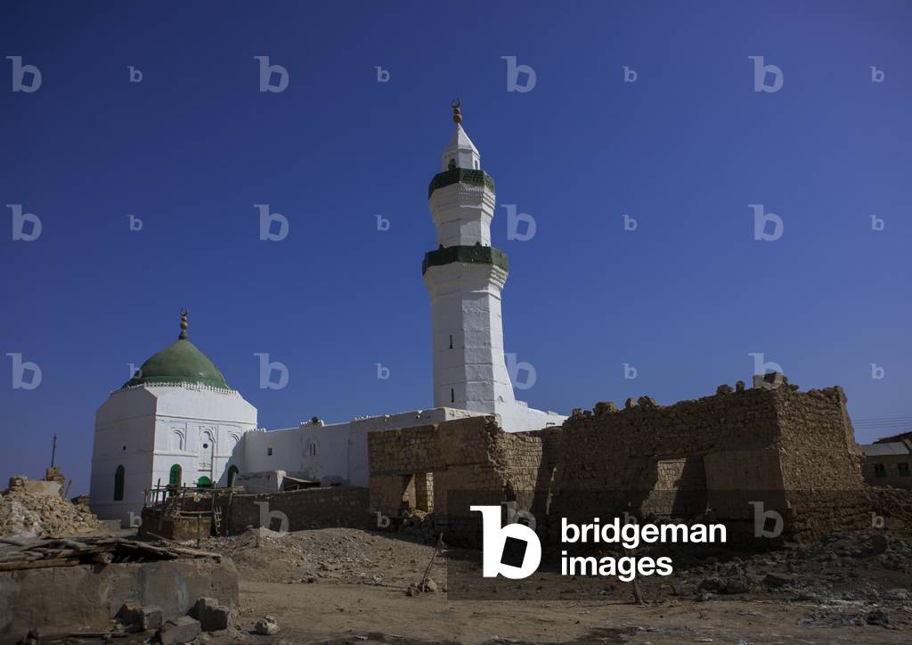 Taj Es-Sir Mosque on Mainland El-Geyf, Suakin, Port Sudan, Sudan (photo)