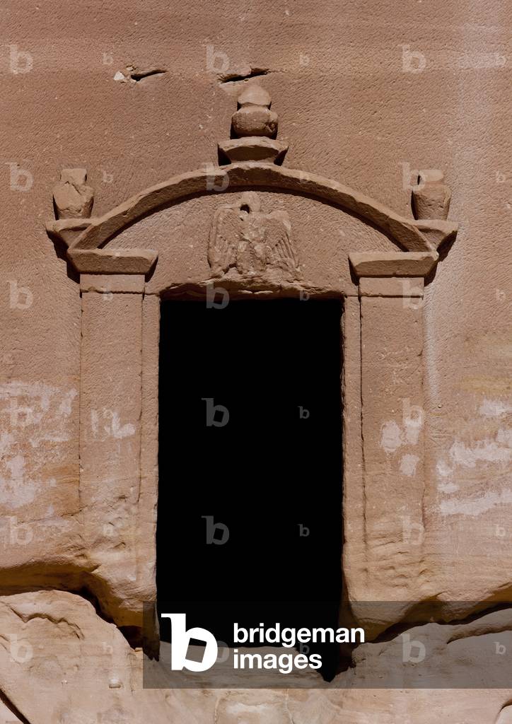 Madain Saleh Archaeologic Site, Saudi Arabia (photo)