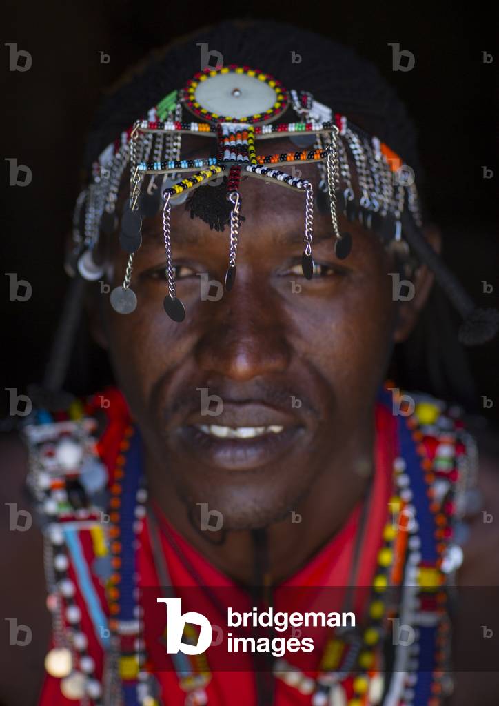 Portrait of a maasai warrior, Nakuru county, Nakuru, Kenya, Africa (photo)