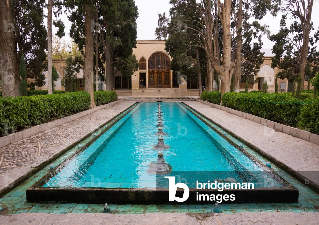 Shotor Galou-e-shah Abbasi in Fin Garden, Isfahan Province, Kashan, Iran (photo)