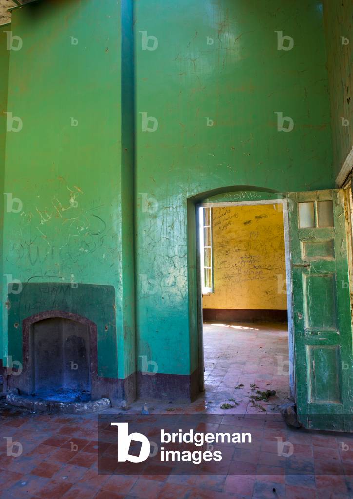 Old English House, Erkowit, Red Sea Hills, Sudan (photo)