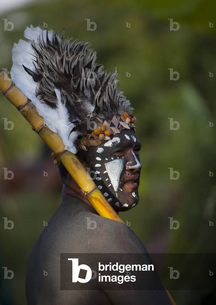 Man With Traditional Make Up, Tapati Festival, Easter Island, Chile (photo)