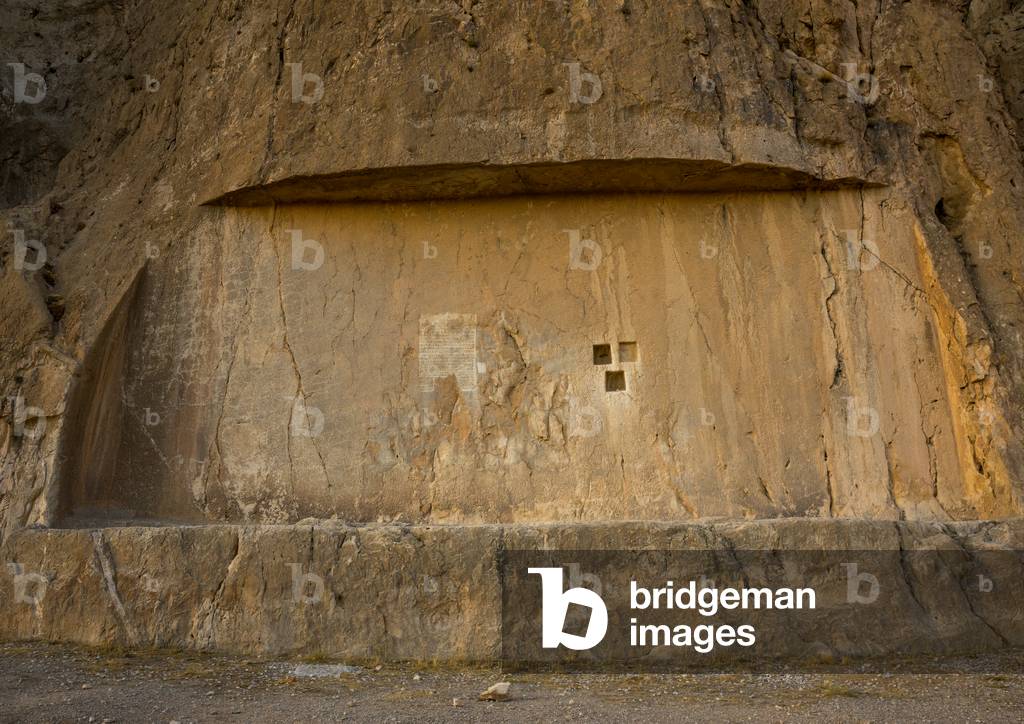 Achaemenian Royal Tombs in Naqsh-e Rustam Necropolis, Fars Province, Shiraz, Iran (photo)