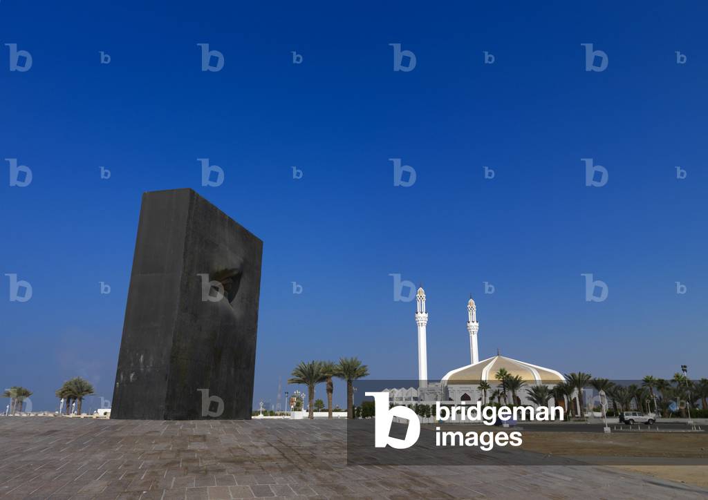 Modern Art on the Corniche, Jeddah, Mecca Region, Saudi Arabia (photo)