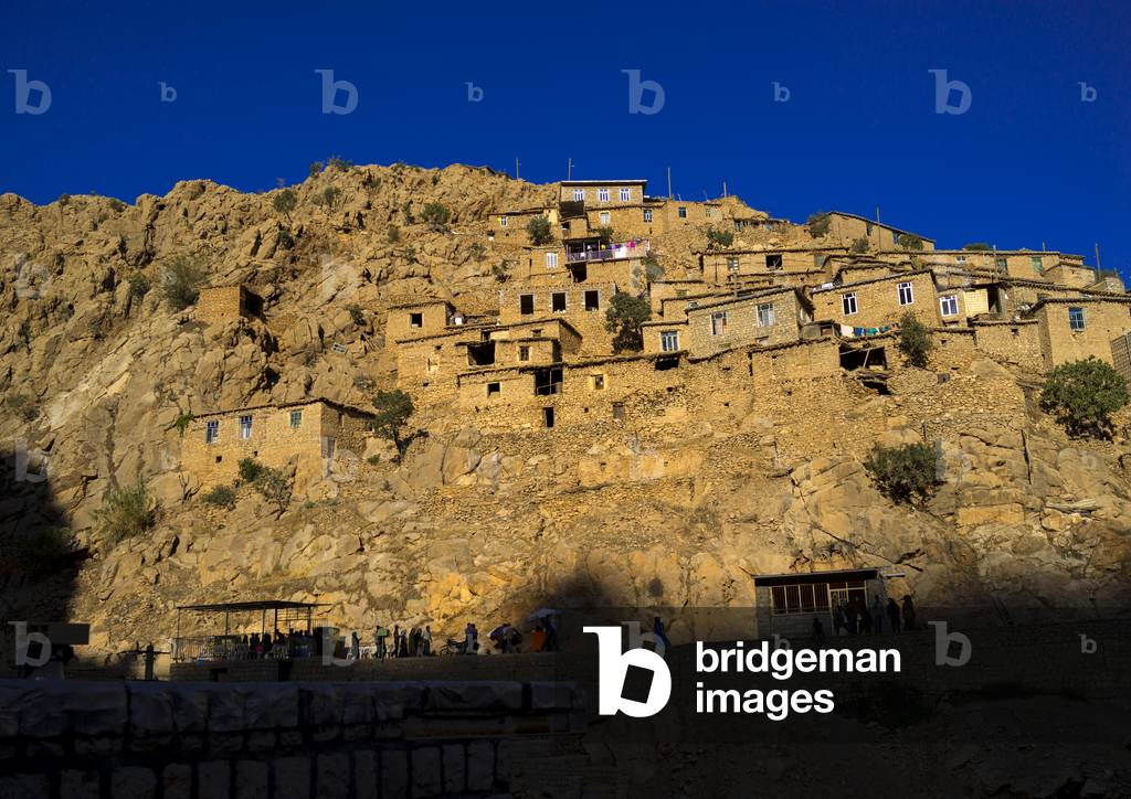 Old Kurdish Village of Palangan at Sunset, Iran (photo)