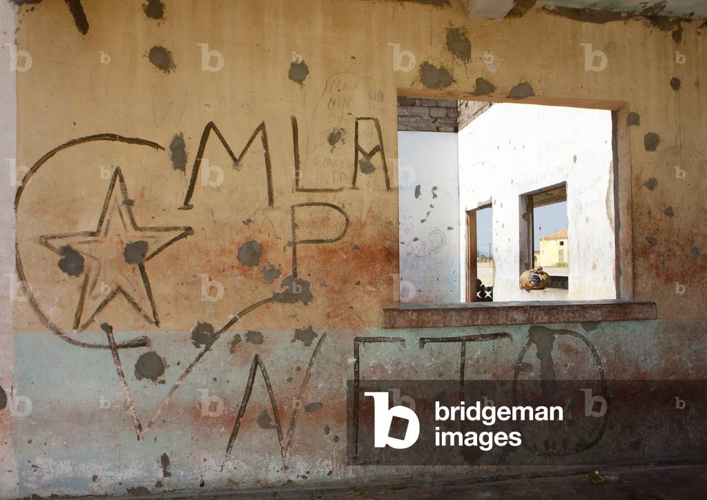 Ruins of the Village of Chitado After the Civil War, Angola, Africa (photo)