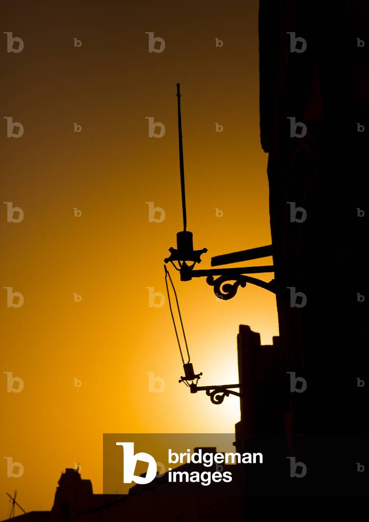 Old Lamps on a Ruined Ottoman Coral Buildings, Suakin, Port Sudan, Sudan (photo)