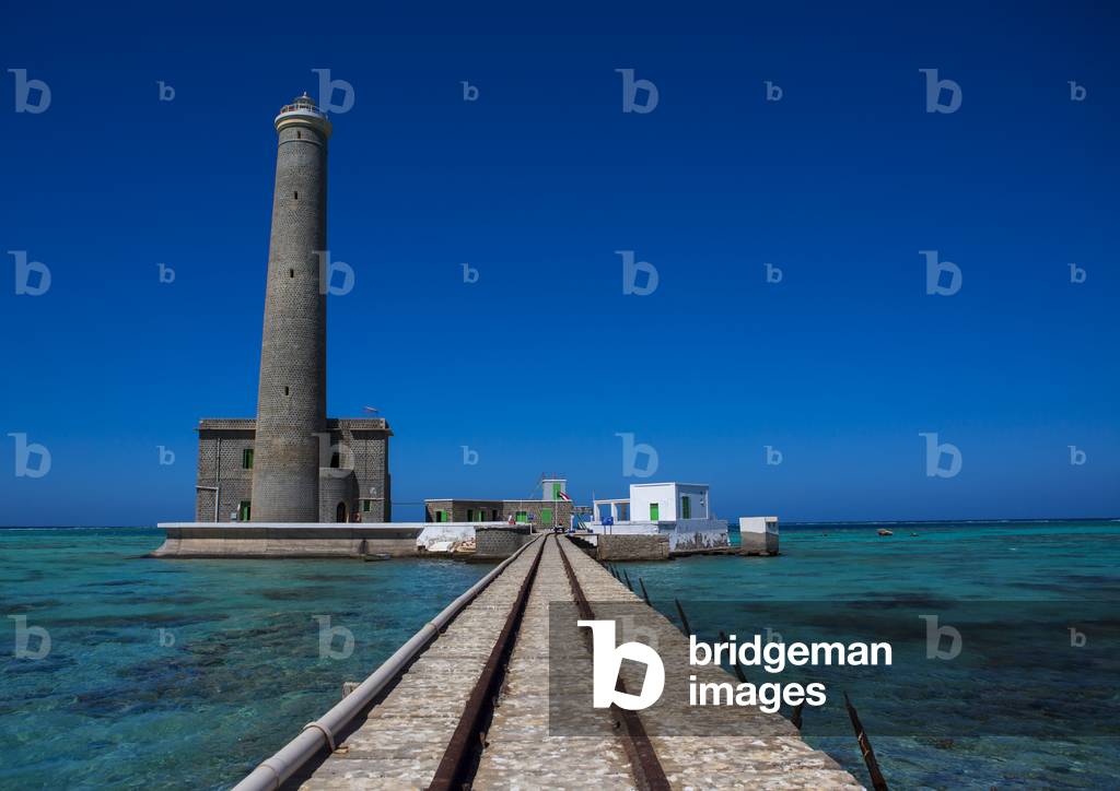 Lighthouse at Sanganeb Reef, Port Sudan, Red Sea State, Sudan (photo)