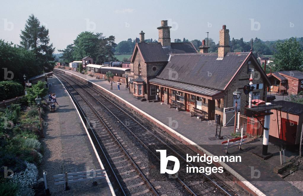 Arley station on the Severn Valley Heritage Railway, Shropshire & Worcester, England, UK, 1989 (photo)