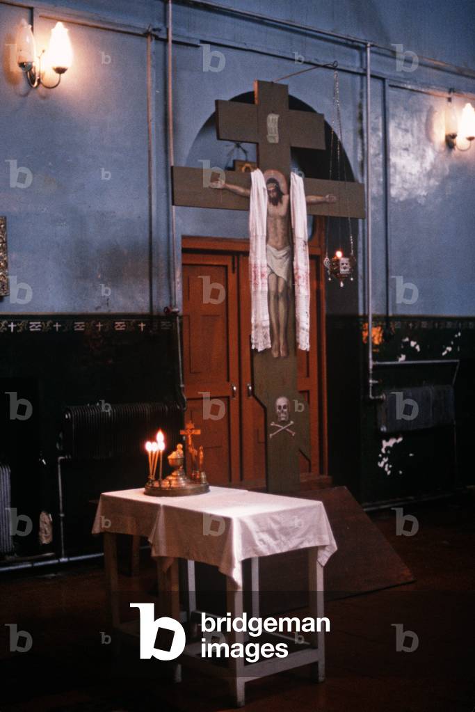 Harbin Russians in Russian Orthodox church, Harbin, Heilongjiang Province, China (photo)