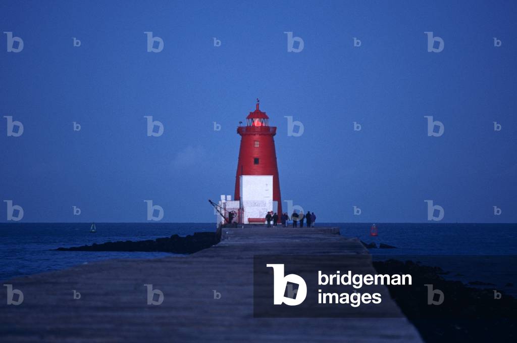 Poolbeg lighthouse, referred to by James Joyce in 'Ulysses' as 'The Poolbeg Flasher', Dublin, Ireland (photo)