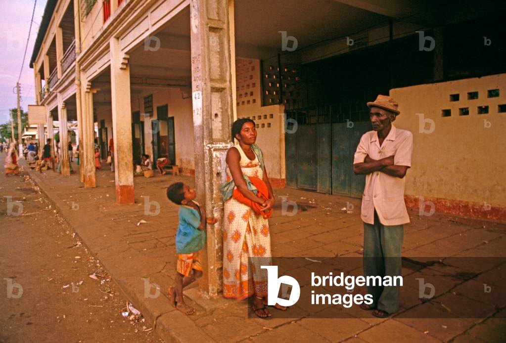 Family in Antsiranana, Madagascar, East Africa, Africa, 1980s (photo)